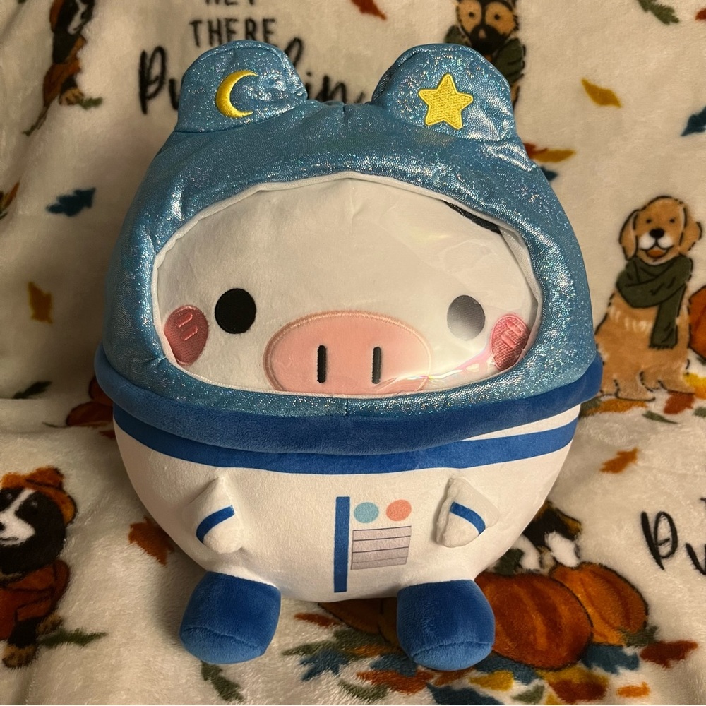 HoneyMaru Astronaut Cow Plush NWT